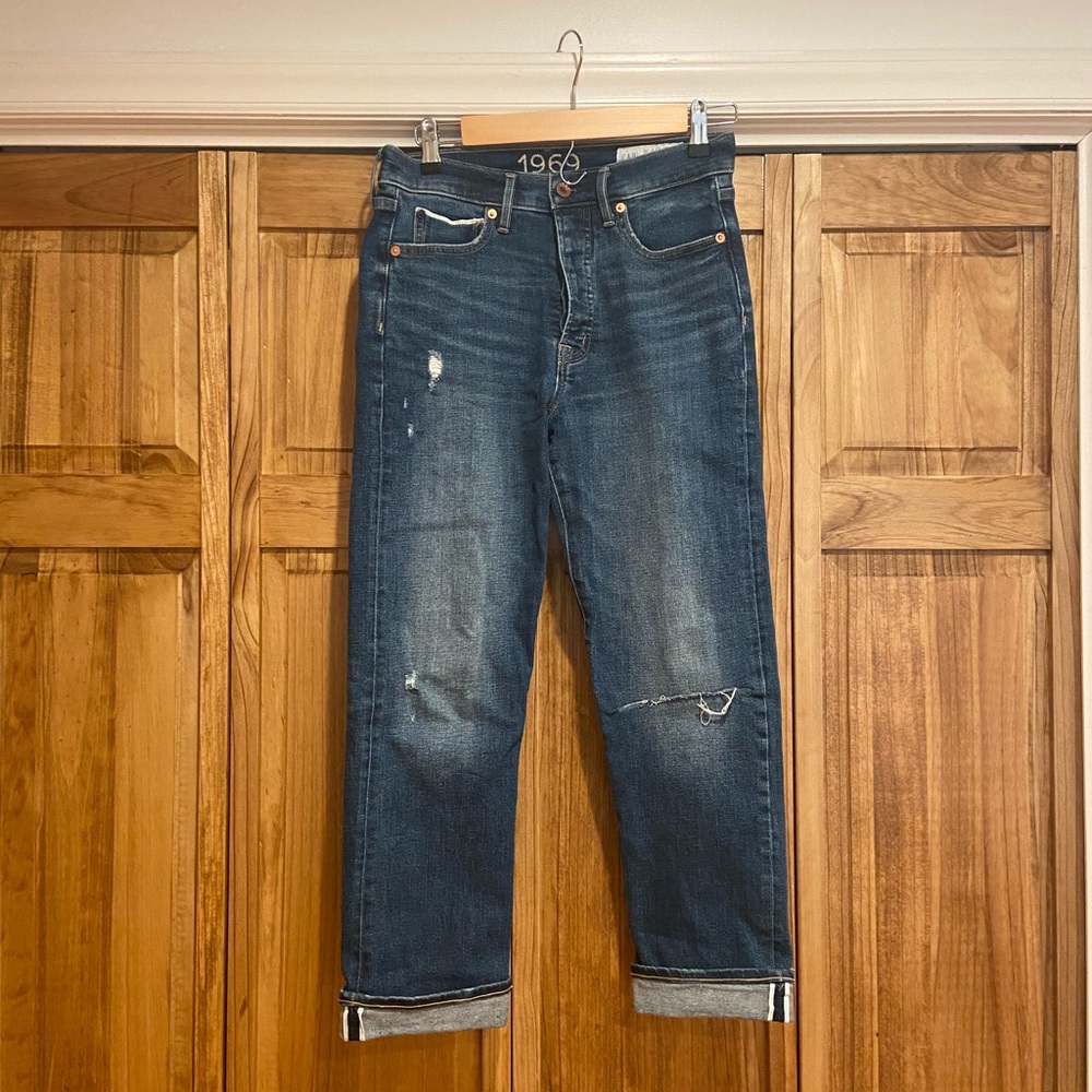 GAP cigarette jeans. Size 4/27. New without tags.